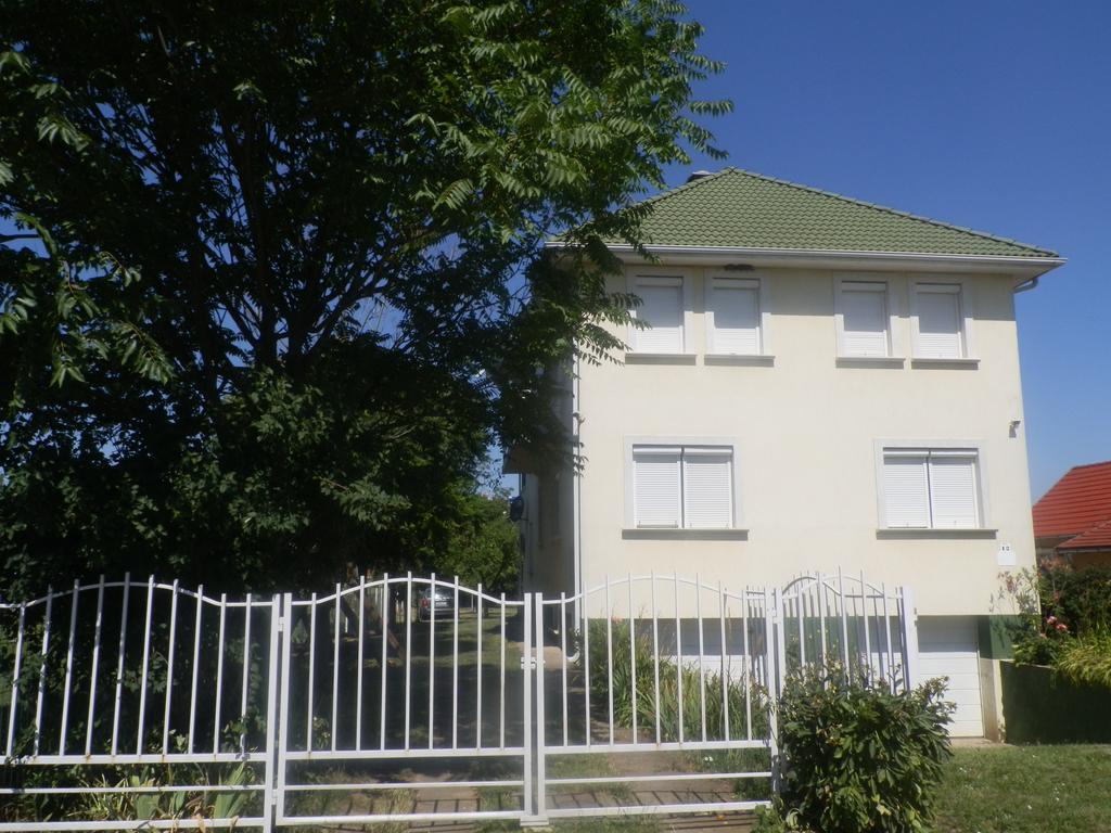Aquaparti Apartmanok Hajdúszoboszló Extérieur photo