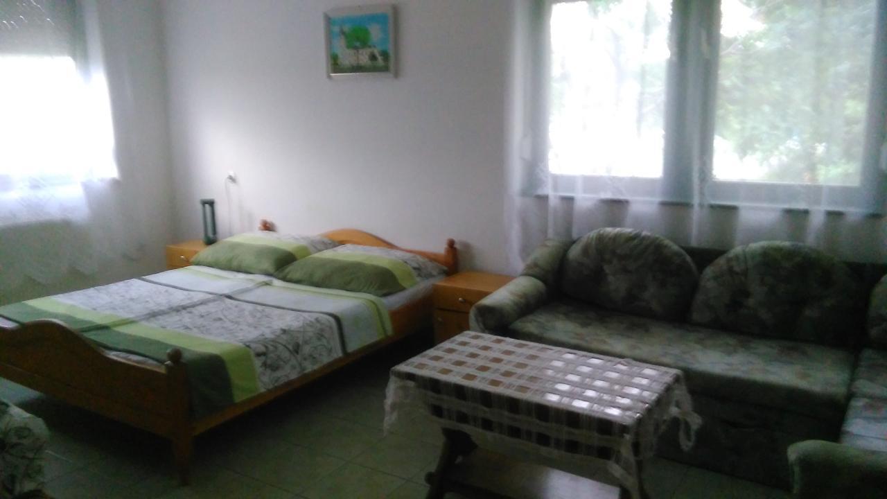 Aquaparti Apartmanok Hajdúszoboszló Extérieur photo
