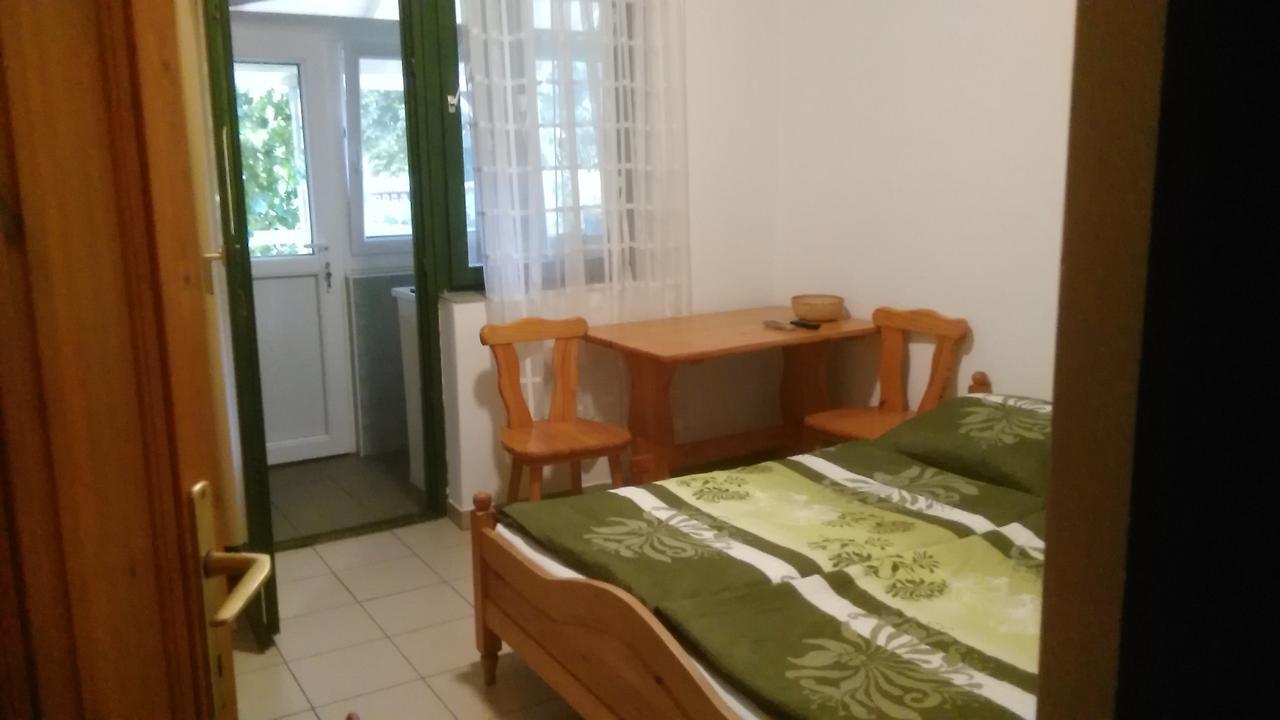 Aquaparti Apartmanok Hajdúszoboszló Extérieur photo